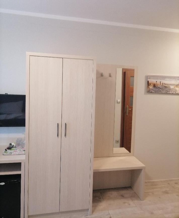 Horyzont Apartamenty- 50M Od Morza!!!Apartamenty Prywatne W Family Dominikana- Self Check In Sianożęty Zimmer foto
